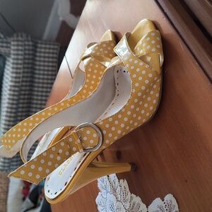 Classified heels